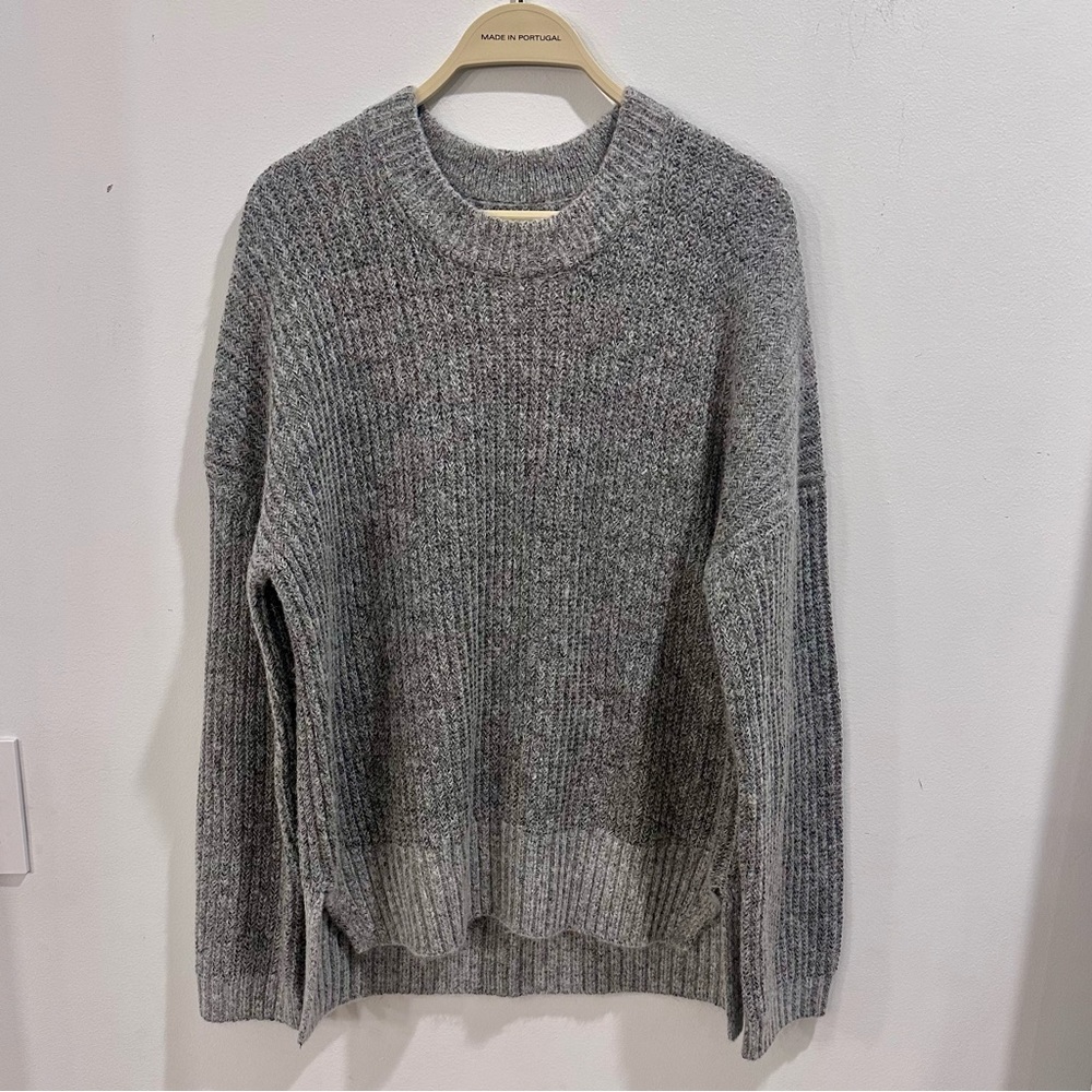 NWOT Abercrombie & Fitch Cozy Oversized Gray Two Tone Winter Knit Sweater S